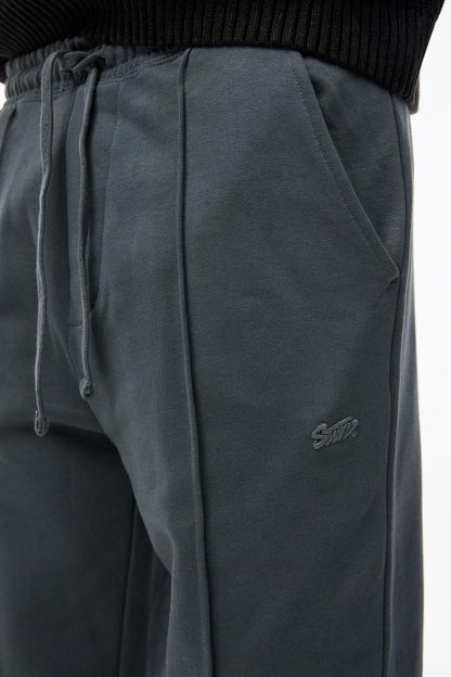 P&B Wide-leg trousers with seam detail