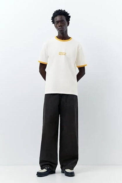 Pull&Bear Textured slogan t-shirt in off white