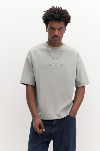 Short sleeve sweatshirt with slogan
