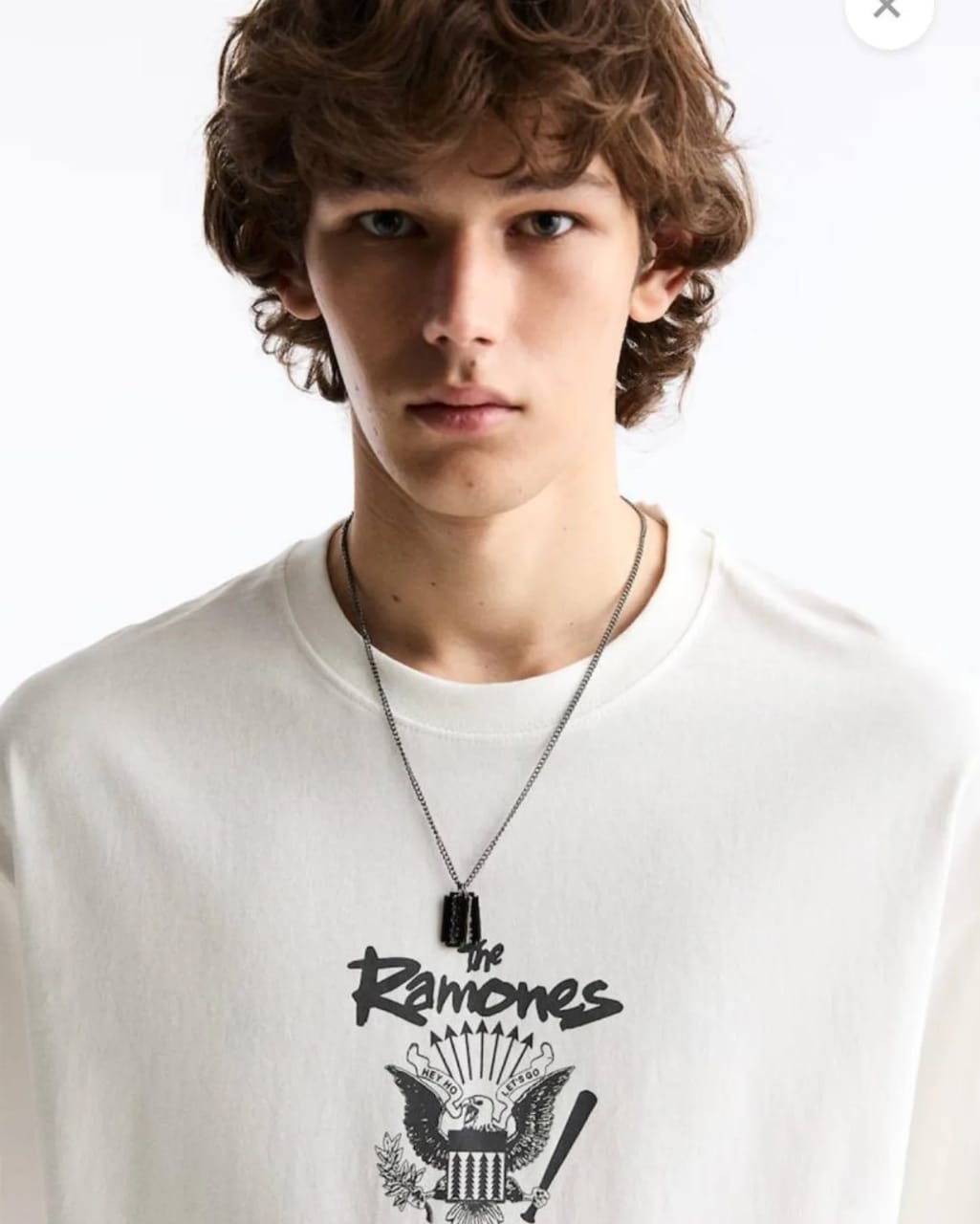 Pull&Bear  graphic print of the Ramones logo on the back T-shirt