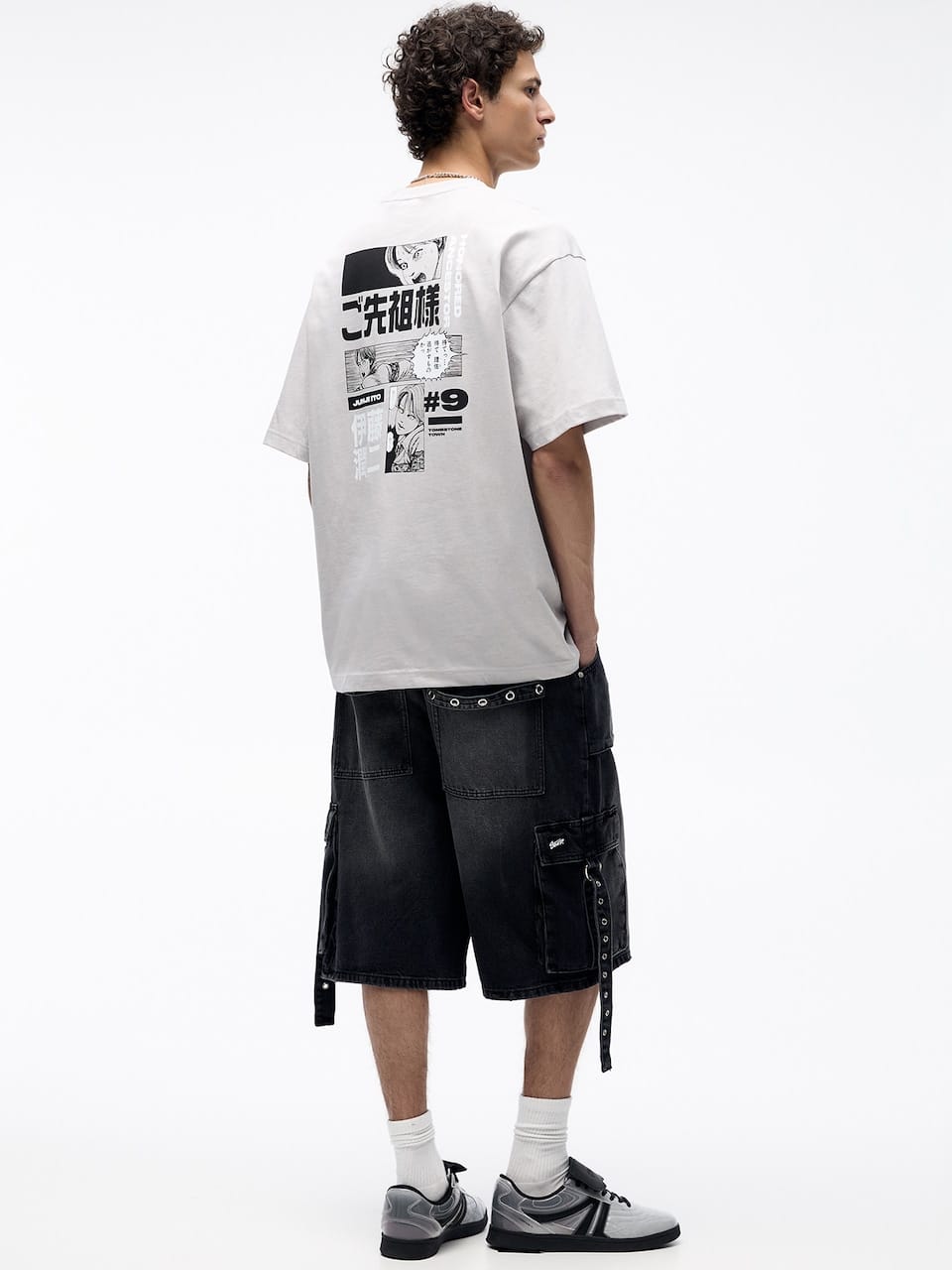 Pull&Bear Junji Ito | Sneaker hype Cuba T-shirt